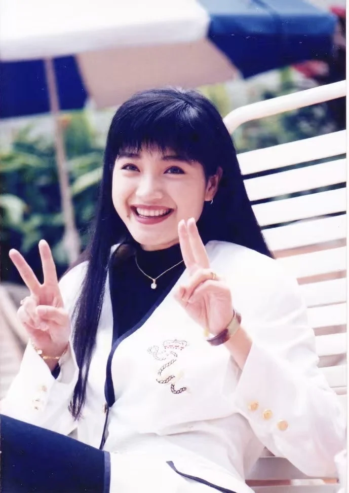 方季惟《感情生活》