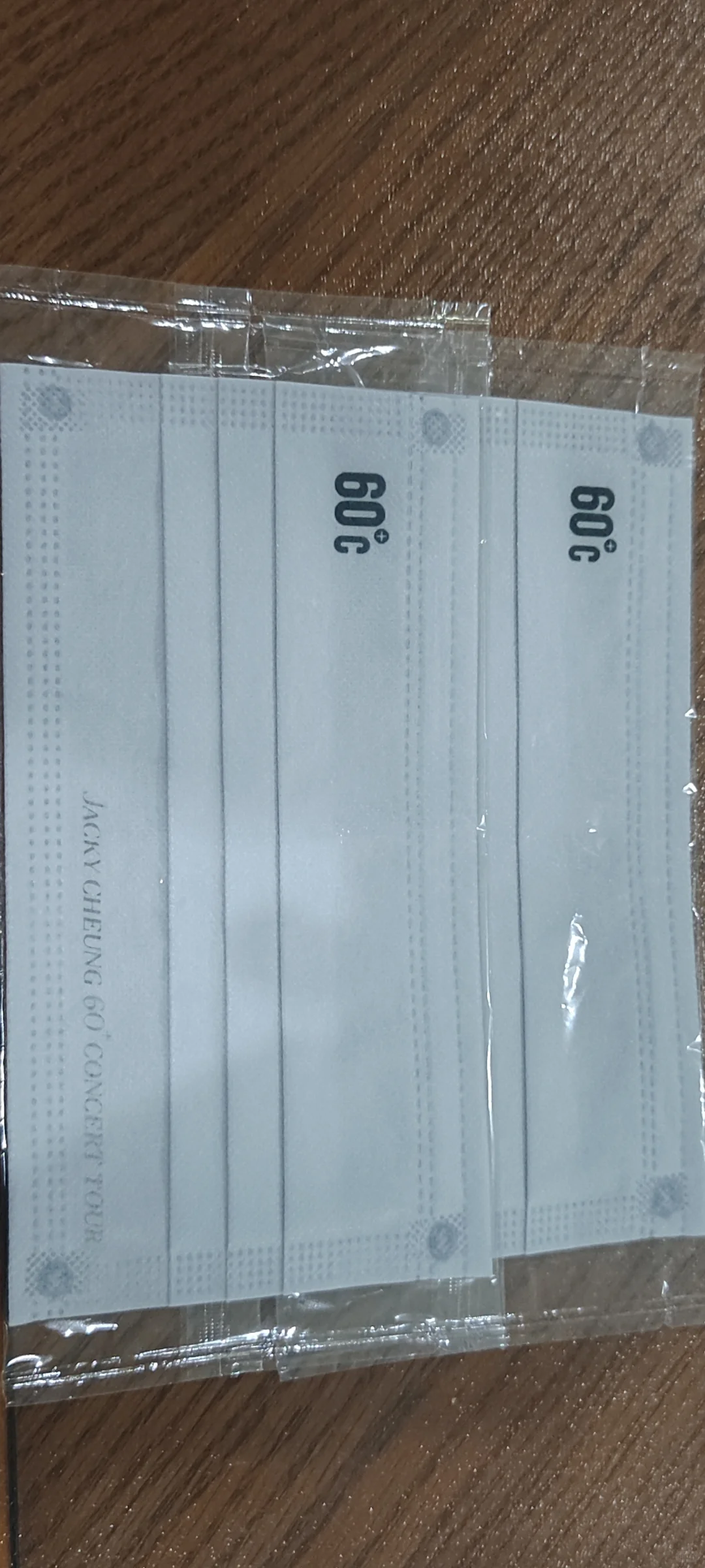 天王，他就在面前招手说笑🤚🏻