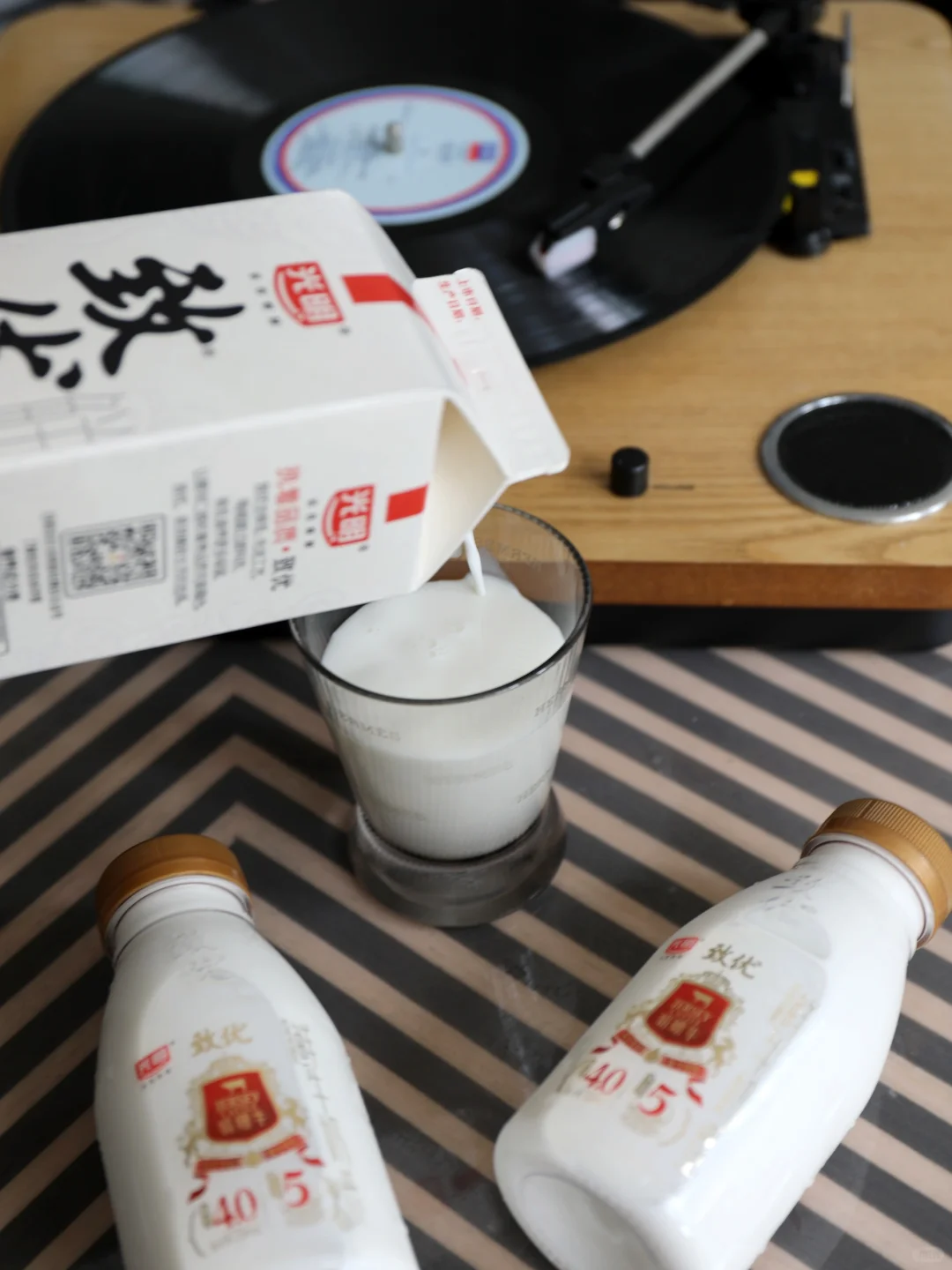 “不是老歌好听了，是我们拥有共鸣的故事了”