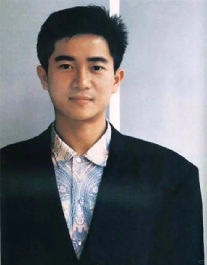 陈百强：乐坛的“无冕之王