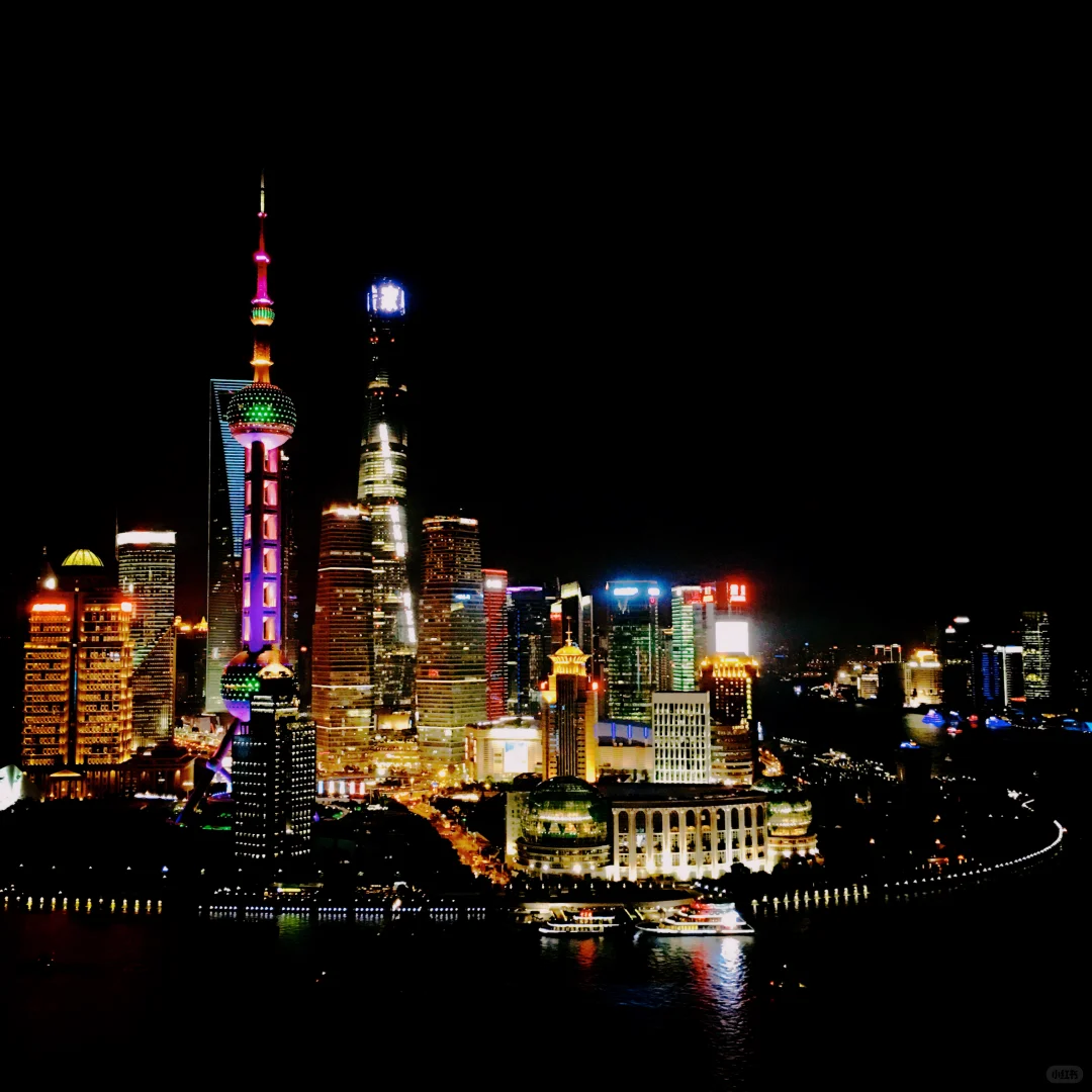 古今多少事，都付笑谈中。