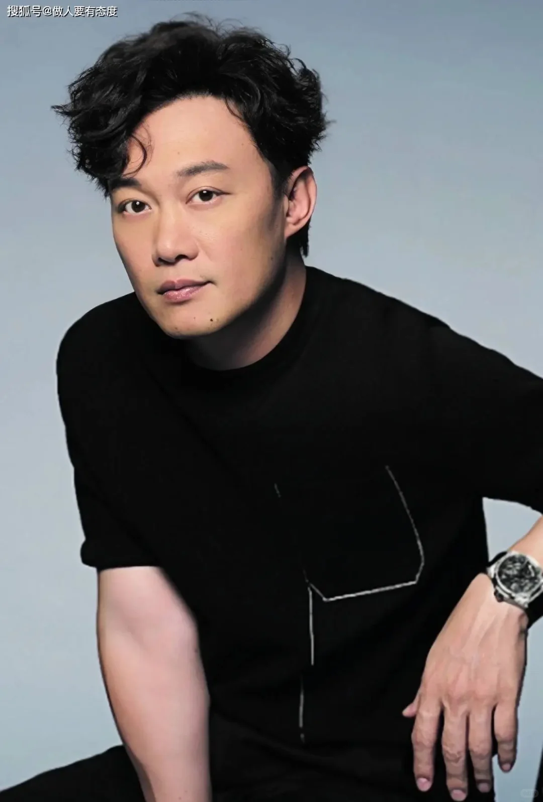 《陈奕迅48首选》是陈奕迅于2008年12月23日发