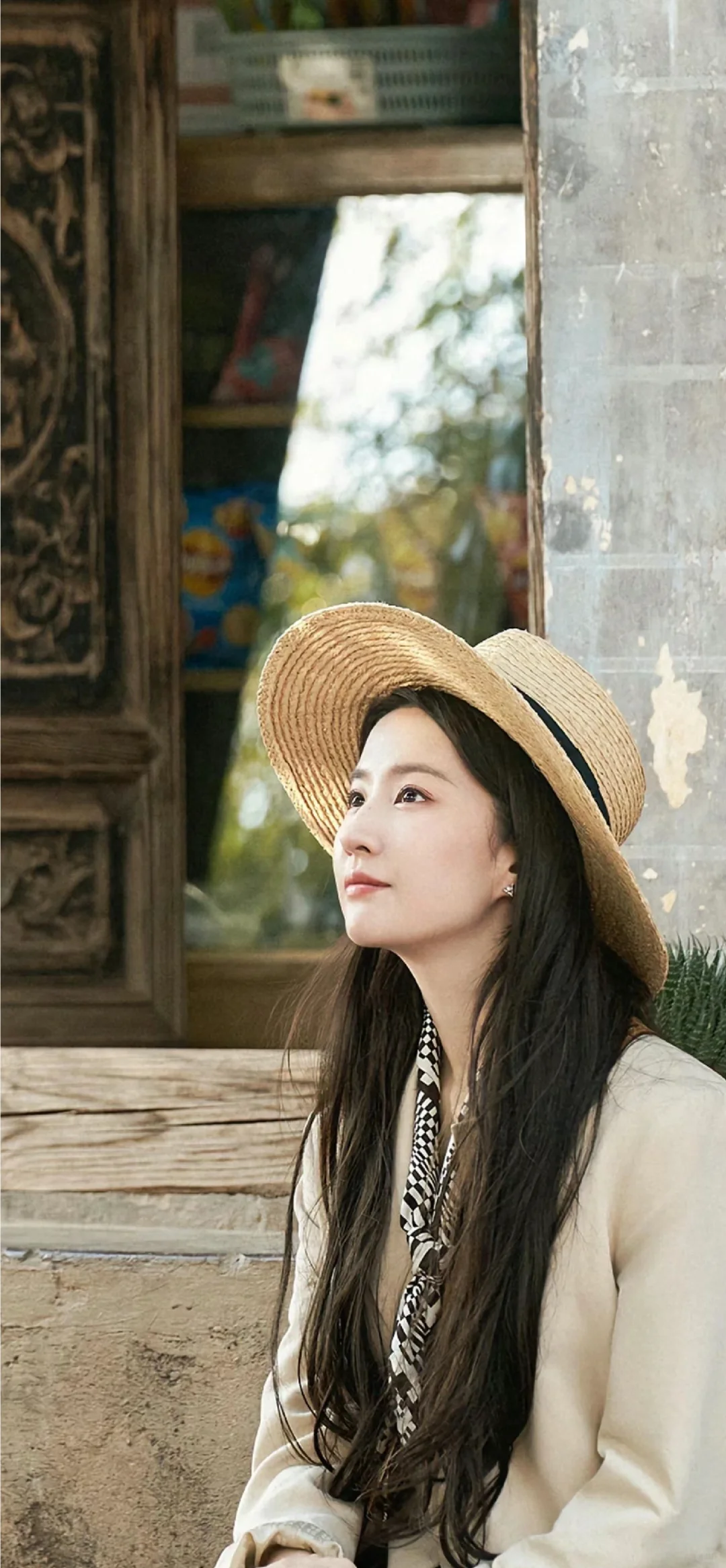 《再回首》《凭着爱》国语粤语均上红榜