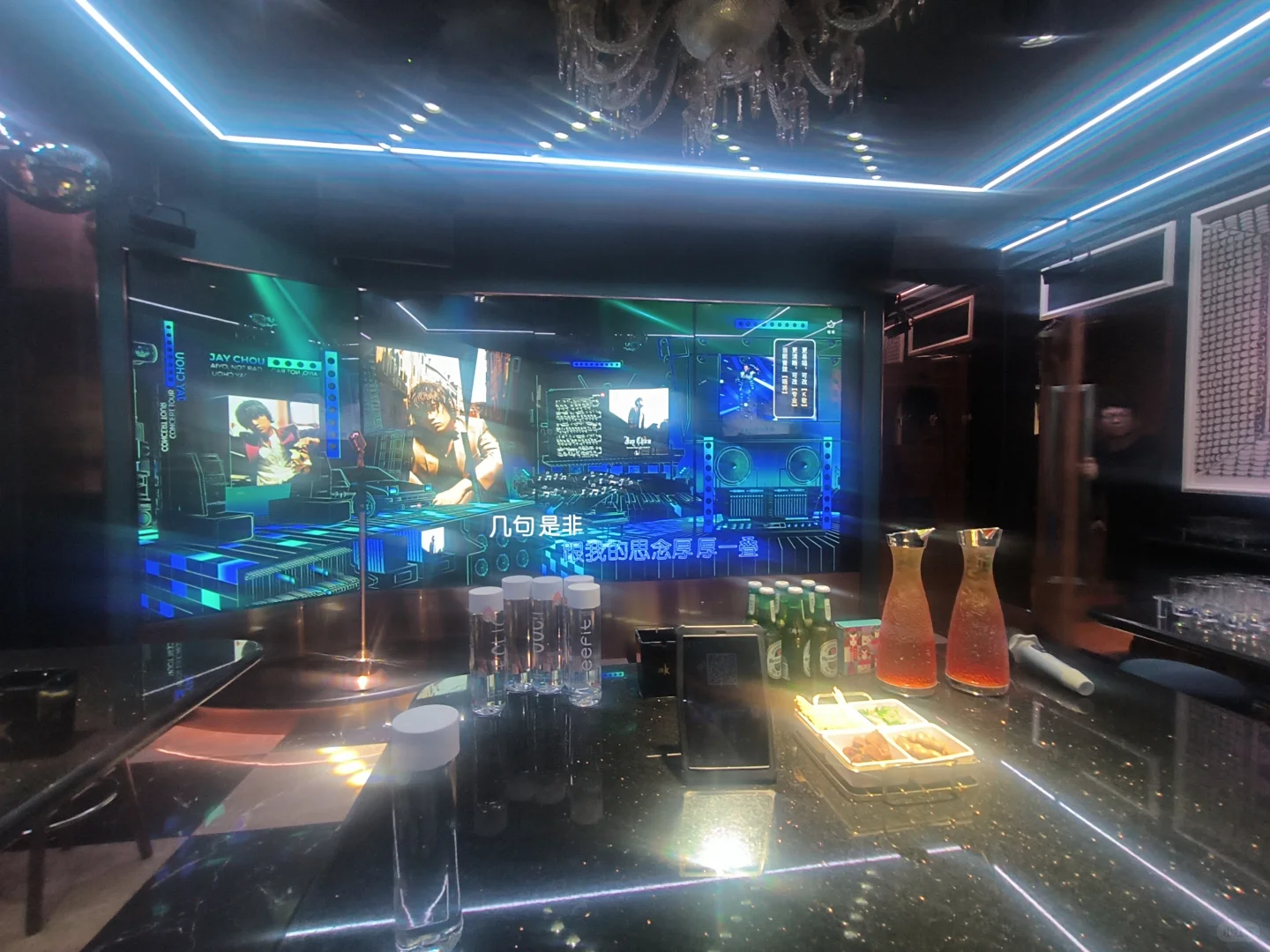 成都老二次元K歌/聚餐