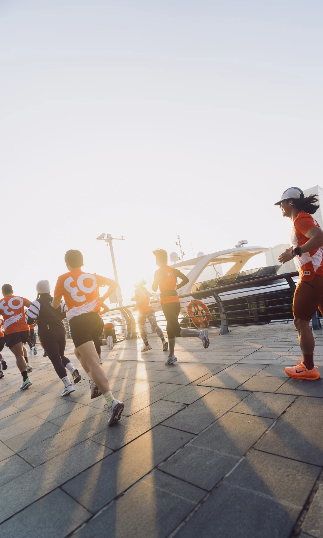 带上耳机跑在自己的节奏里就好啦