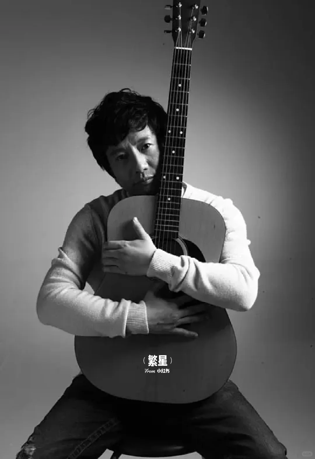 他，被誉为摇滚届的“木村拓哉”……