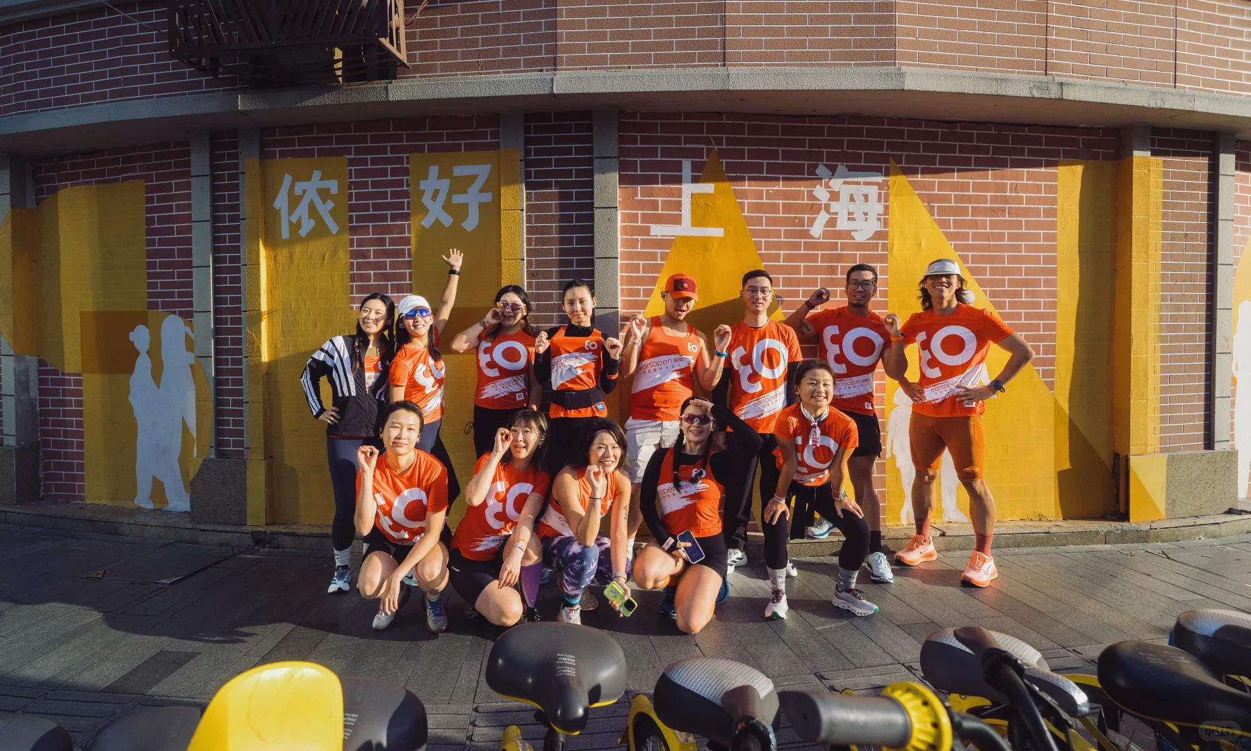 带上耳机跑在自己的节奏里就好啦