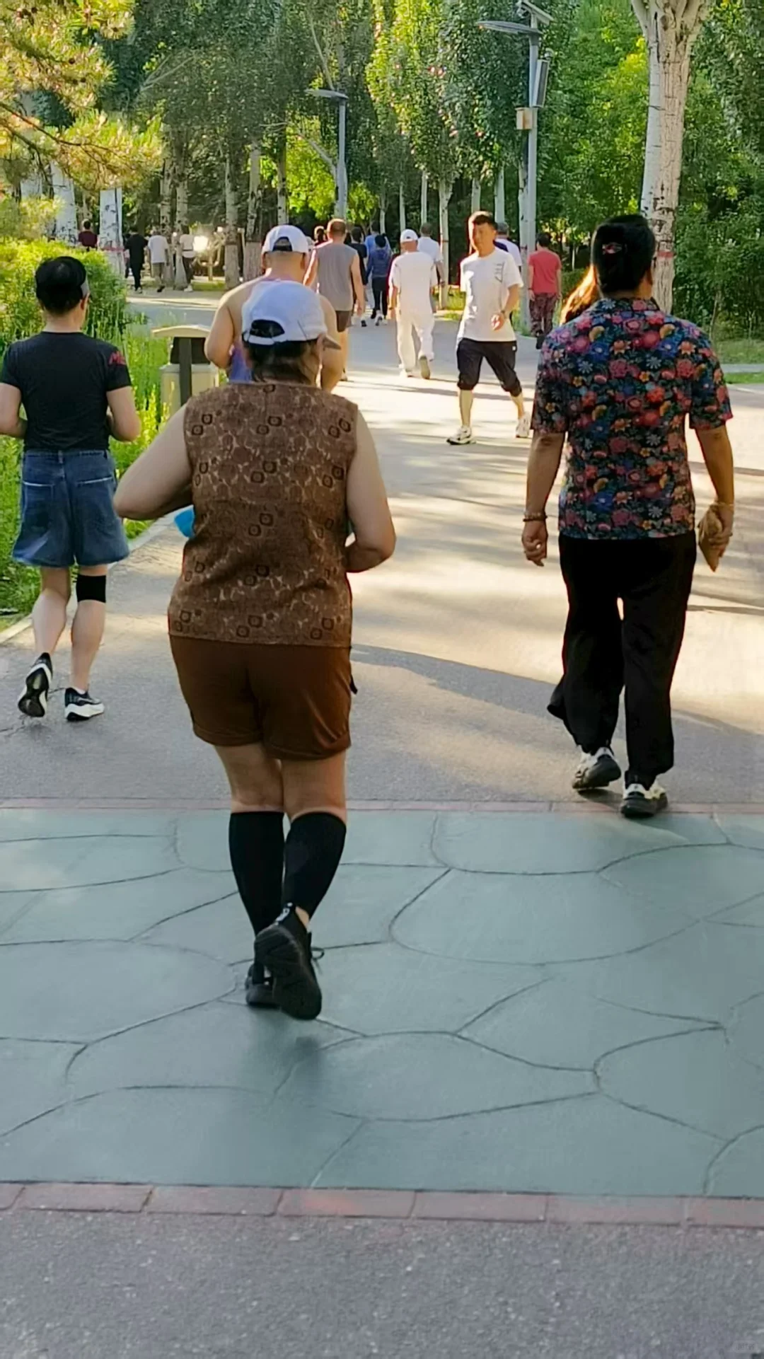 跑步时，我是这样“听”播客和音乐的