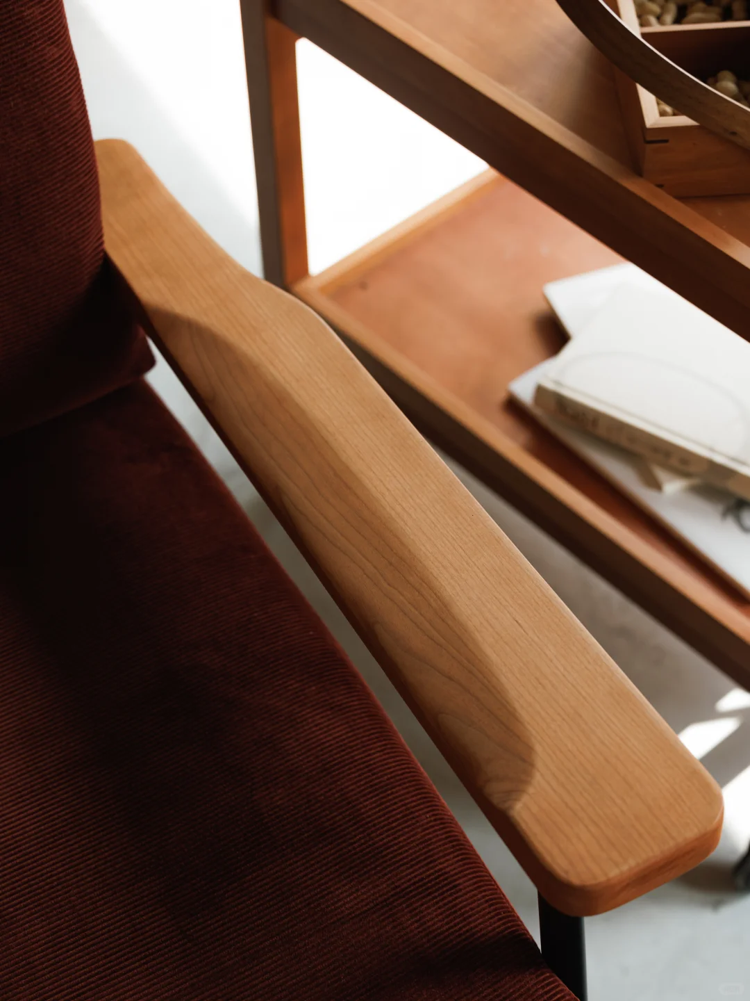 🍷中古红预警!灯芯绒沙发复古到心颤