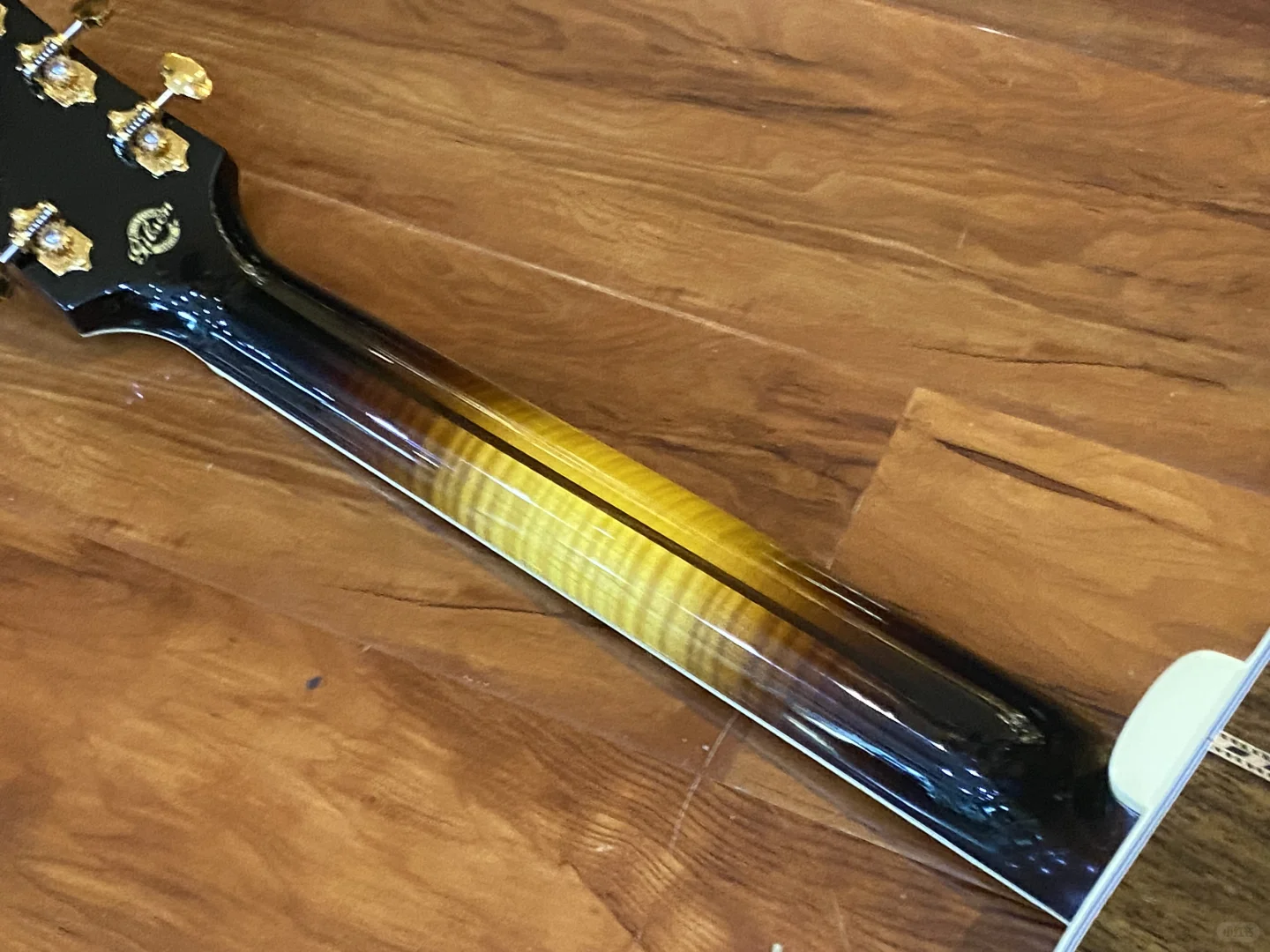 太霸气了Gibson吉普森sj200西部经典吉他