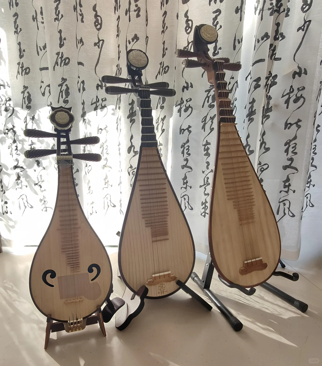 民乐小课堂之 “琵琶与柳琴的区别”