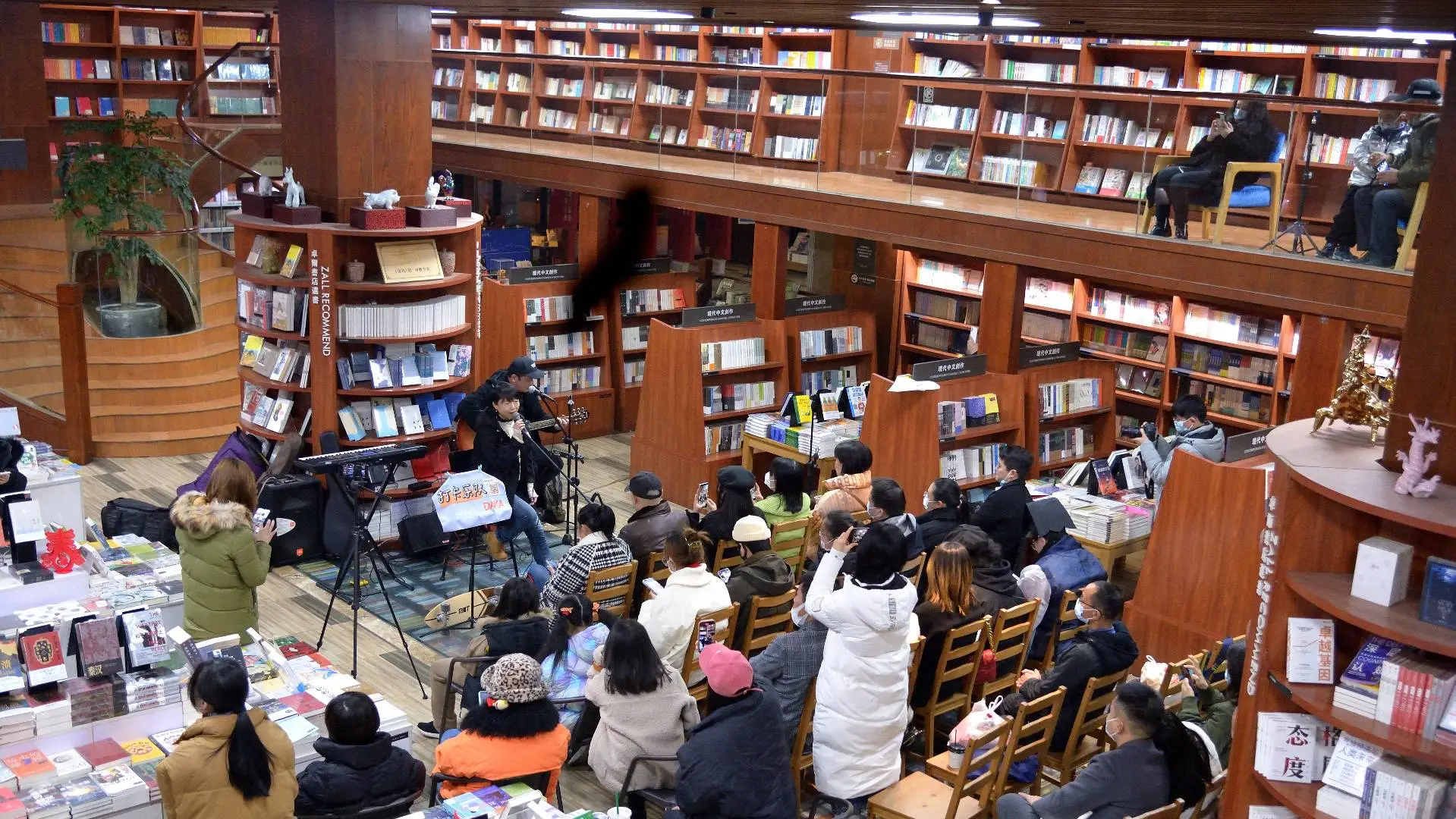 武汉大降温 快预订温暖的周六民谣音乐会吧