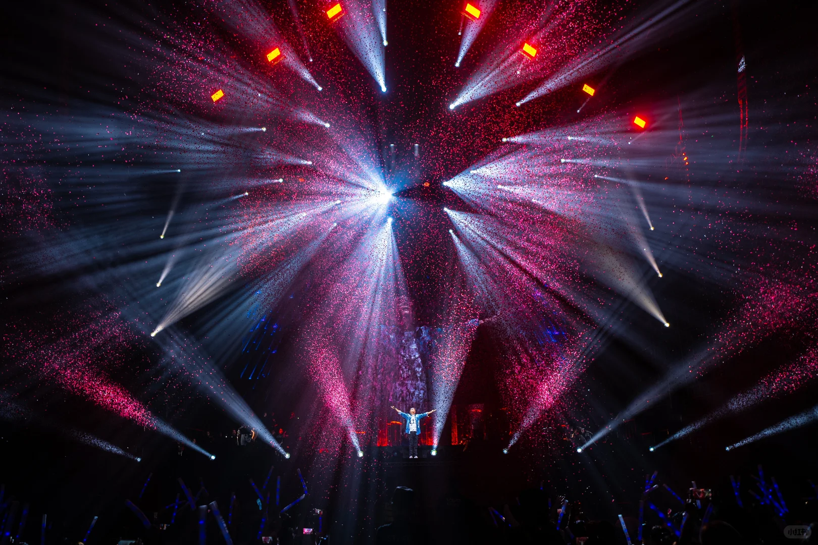 总有些歌声,一响起便是「永远」🎵