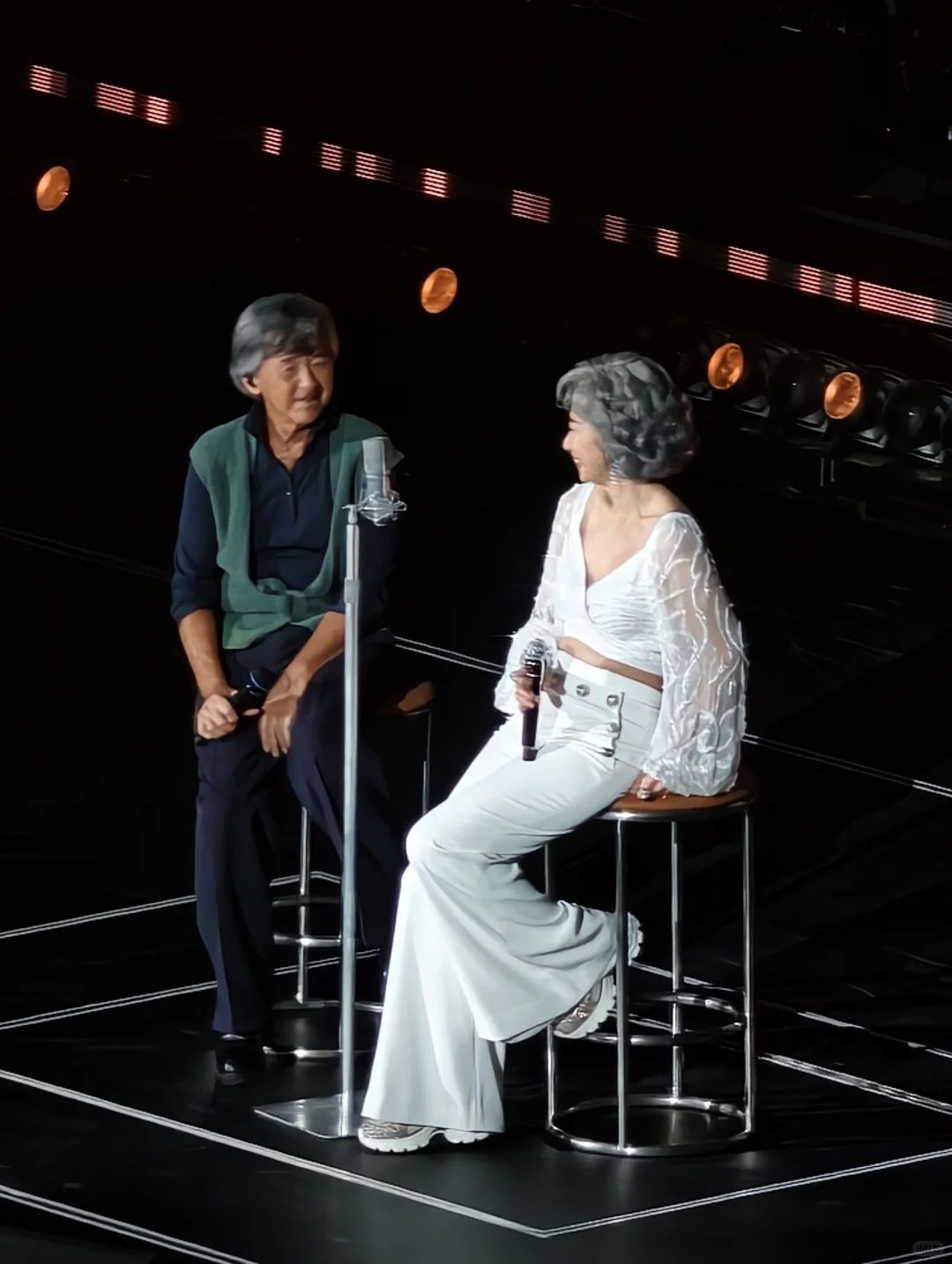 敢爱敢做的胡须佬和侠女还是铁肺？！