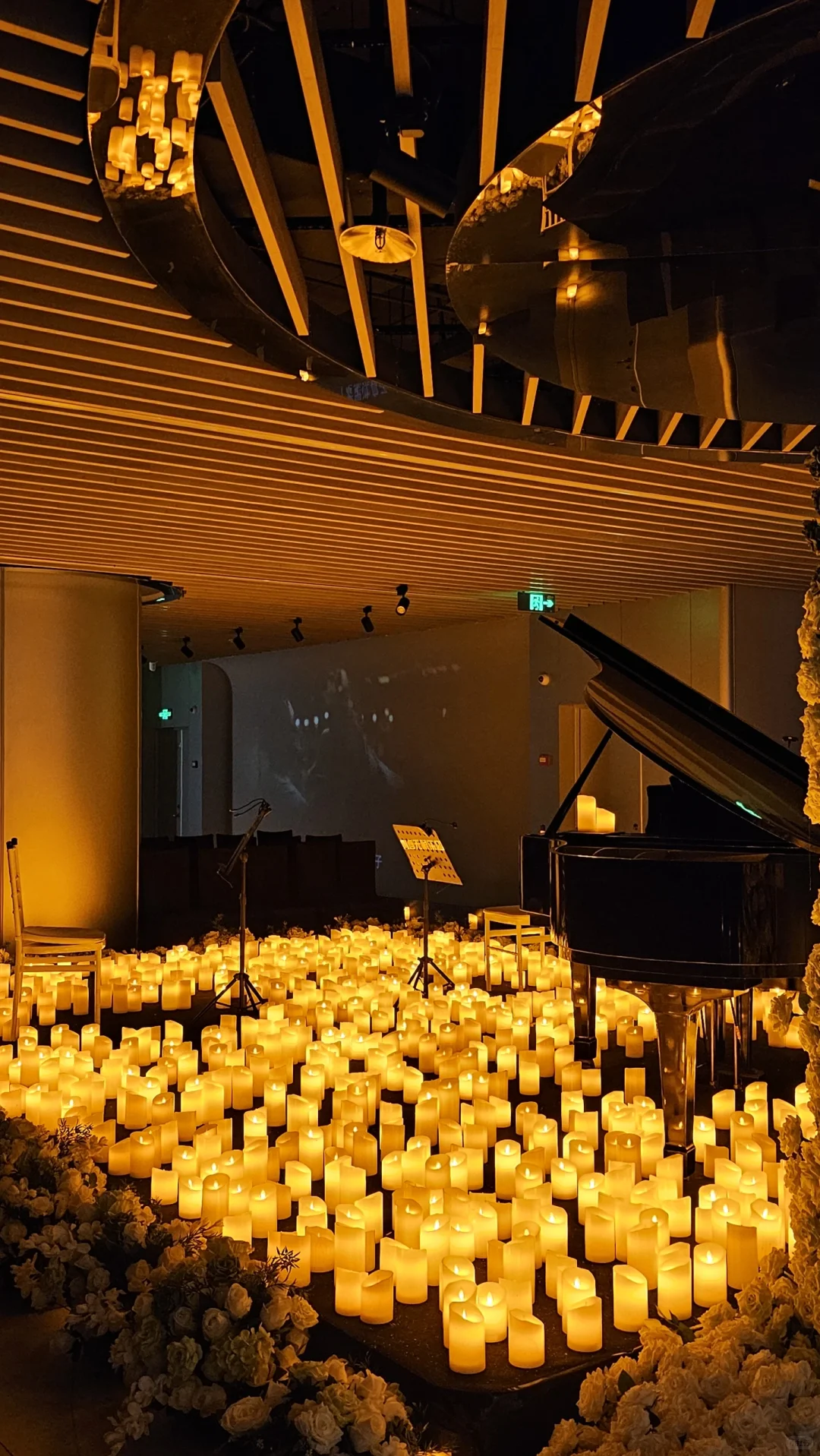 绝了！这烛光音乐会也太美了吧！约会好去处