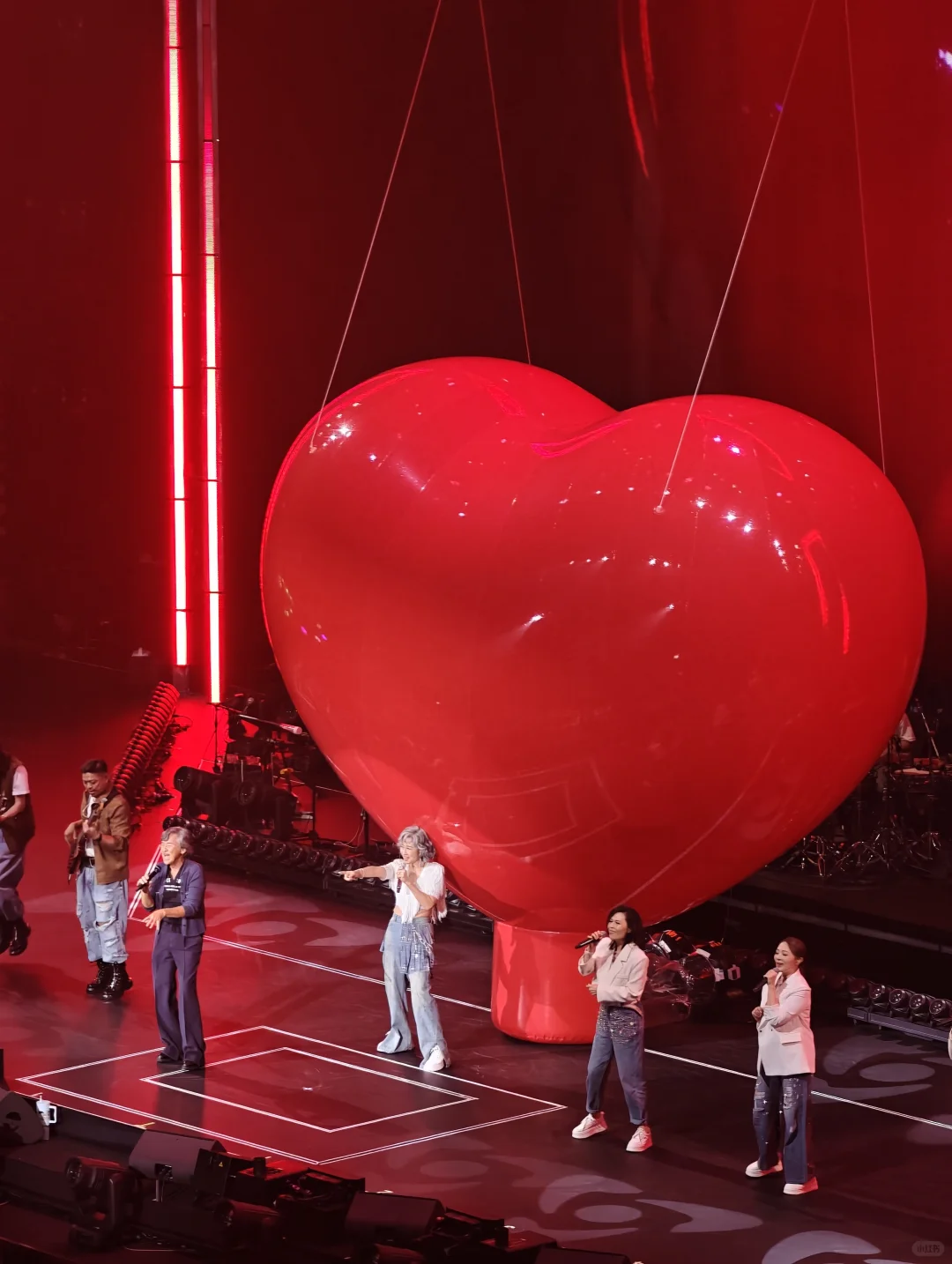 敢爱敢做的胡须佬和侠女还是铁肺？！