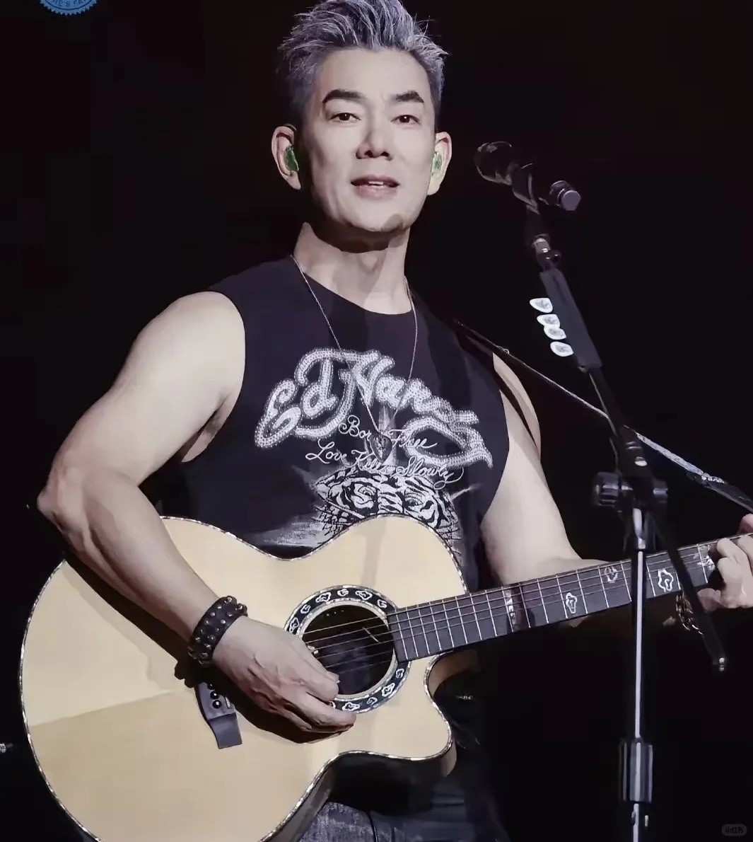 今日••任贤齐