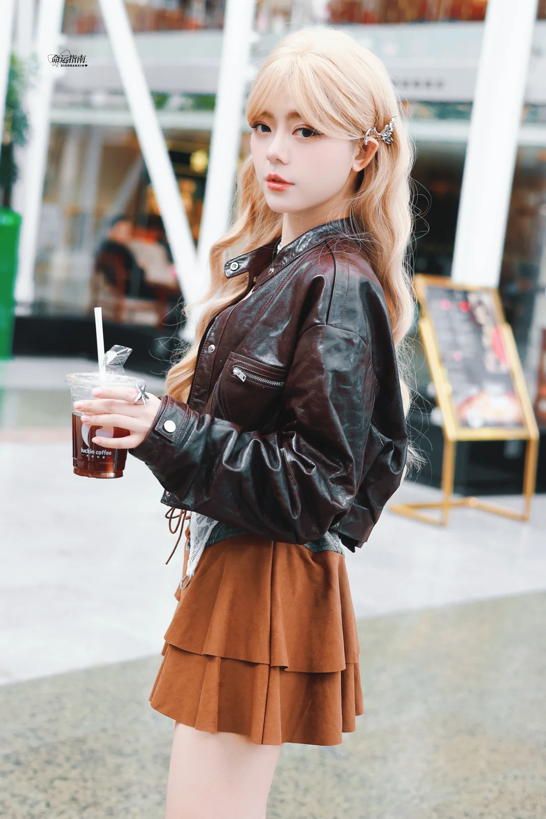 现在音乐节是要艺人自己开车吗