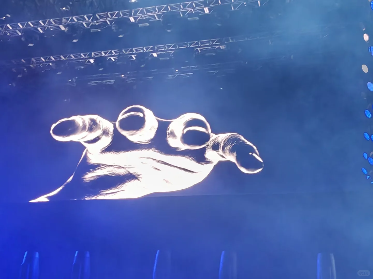 妈妈 我还想听摇滚