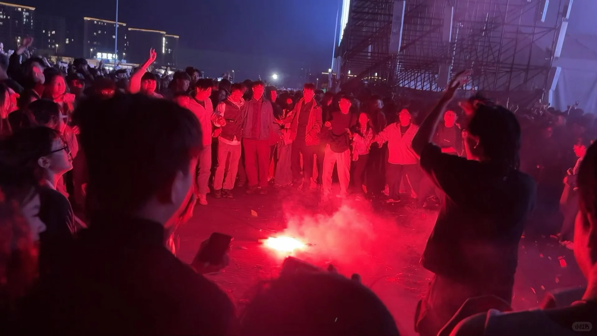 妈妈 我还想听摇滚