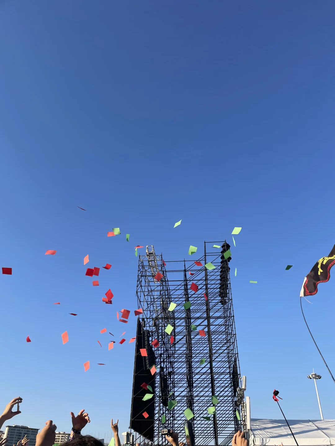 妈妈 我还想听摇滚