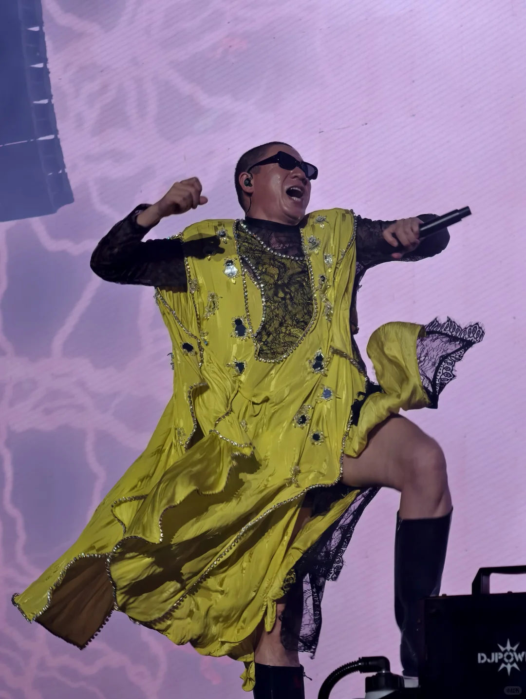 妈妈 我还想听摇滚