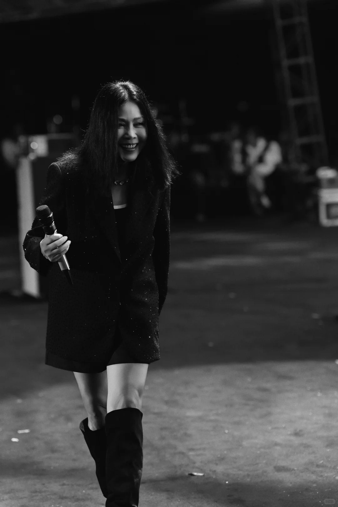 二十四载归来！田震北京再开唱