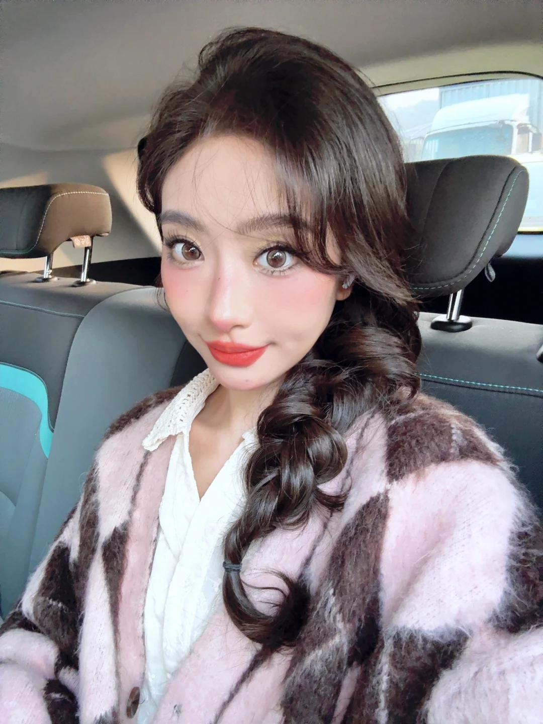 计程车里听着大爷的老歌~~🚗