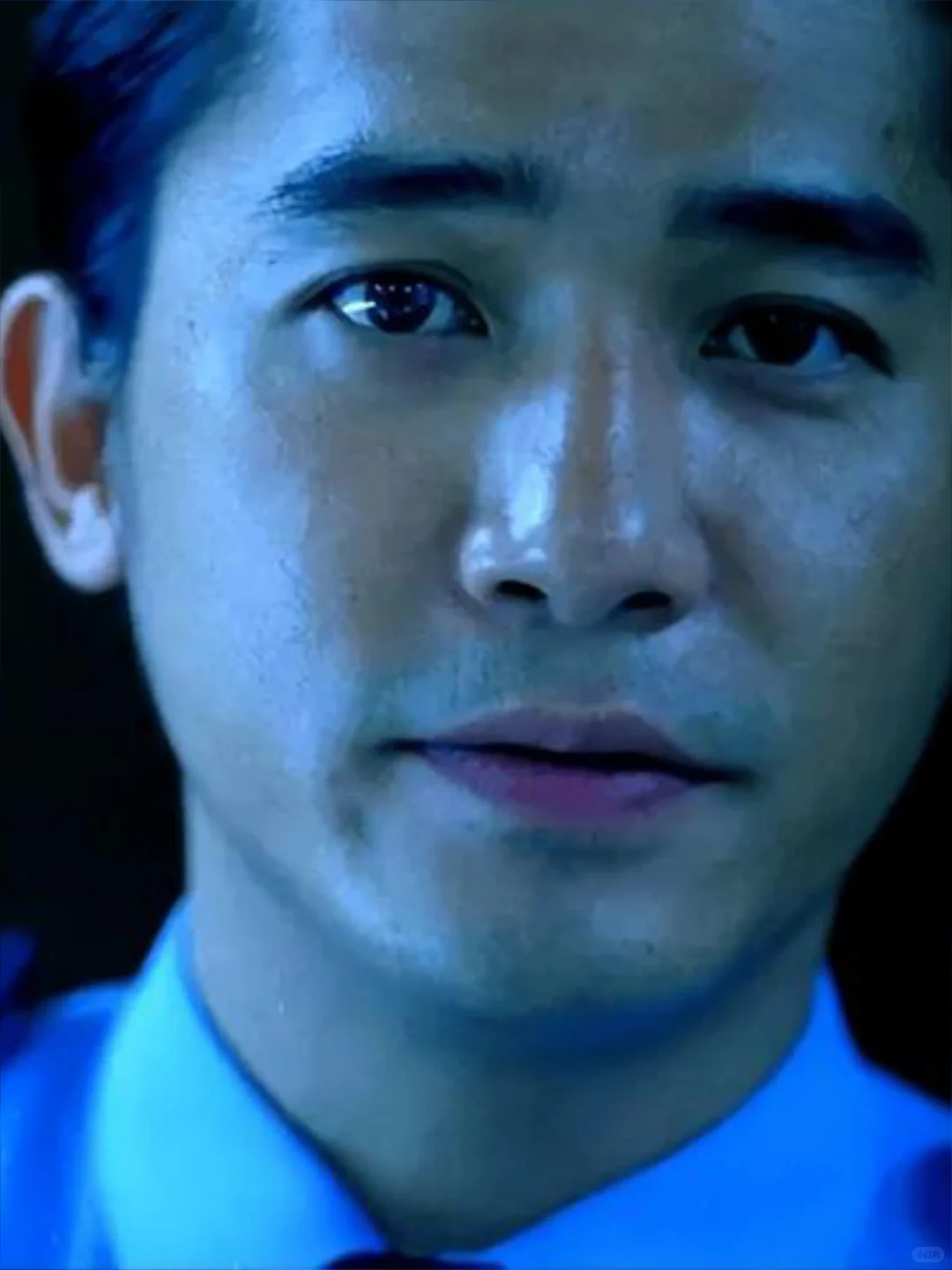 梁朝伟隔36年回归电视剧演杀手