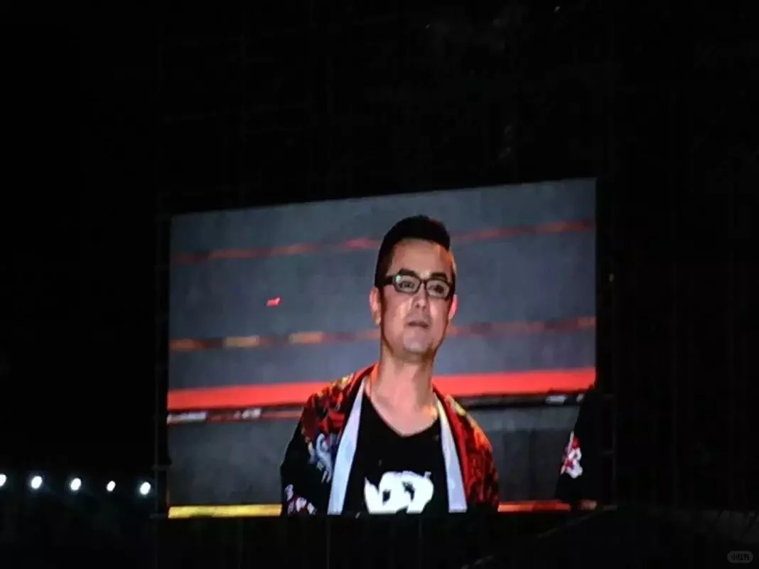 少年听雨歌楼上