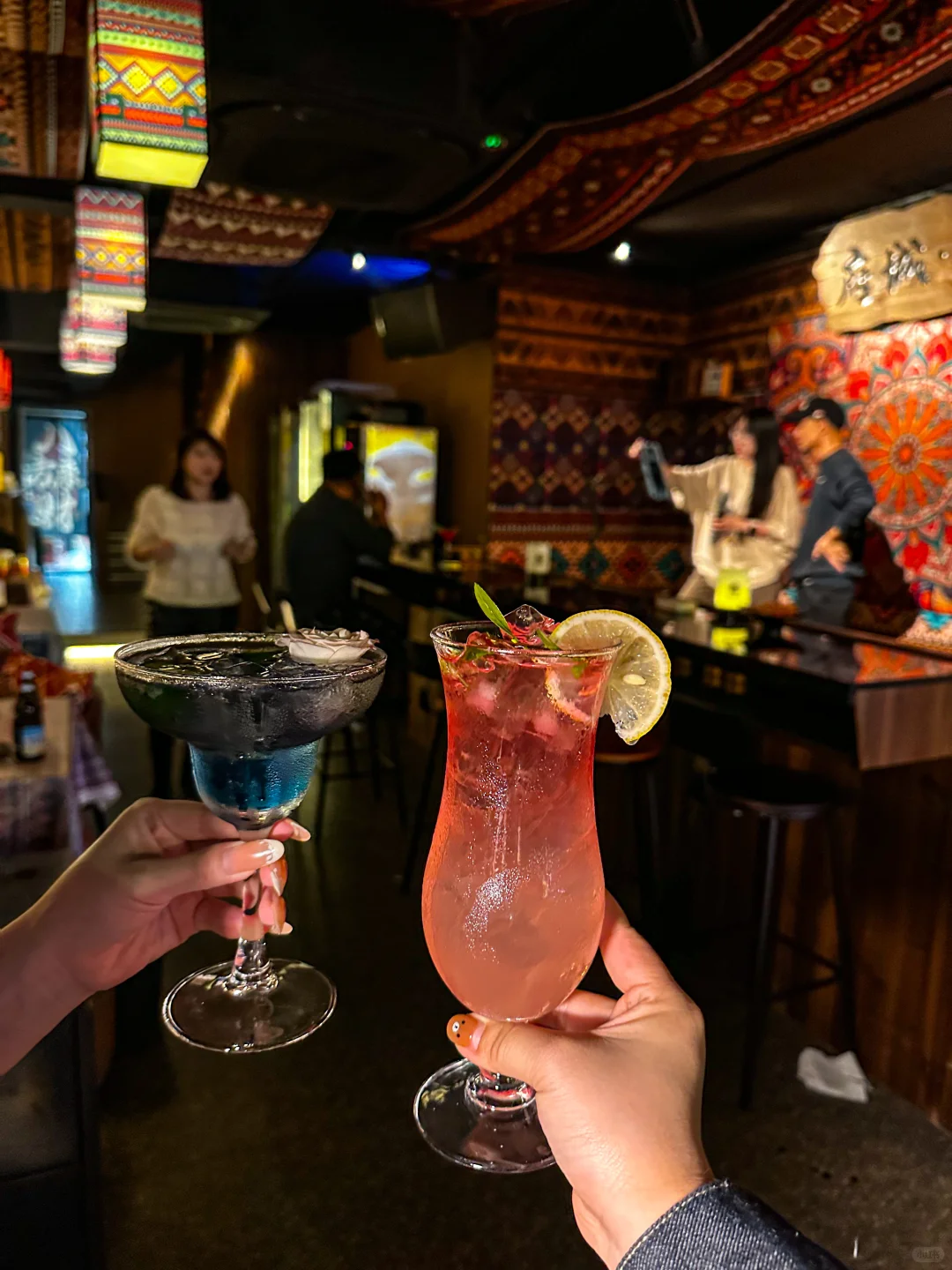 临海新开的民谣bar 超有氛围！！！