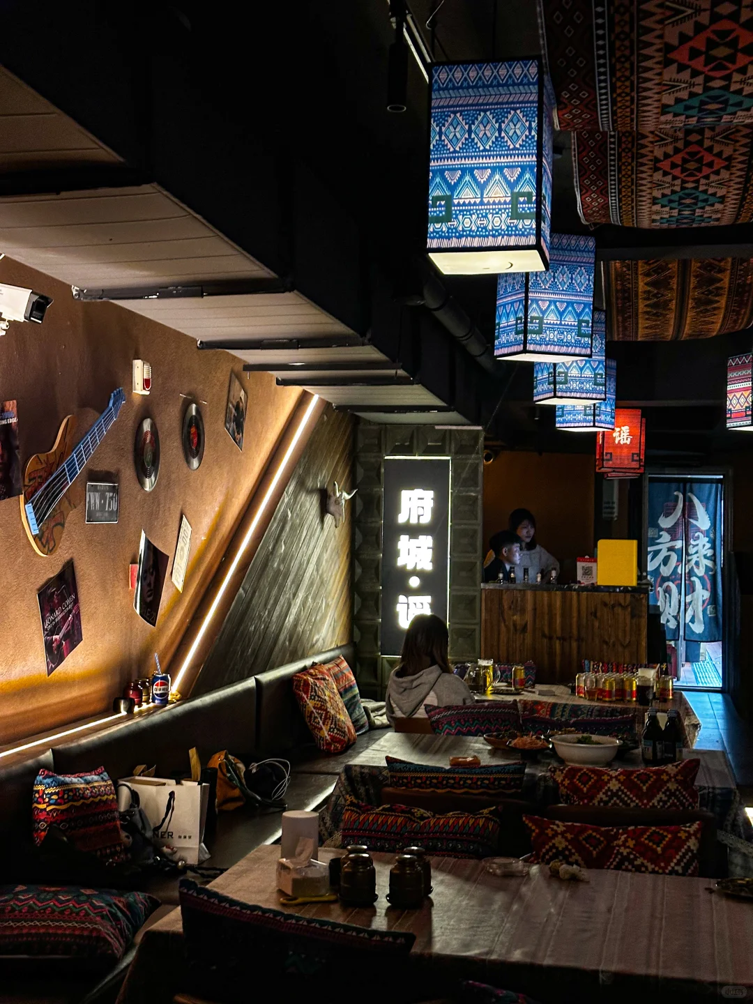 临海新开的民谣bar 超有氛围！！！