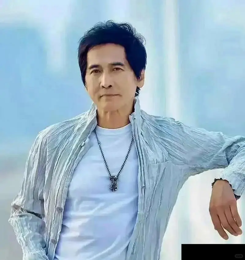 齐秦:华语乐坛的浪子歌者,歌声里藏着旷野