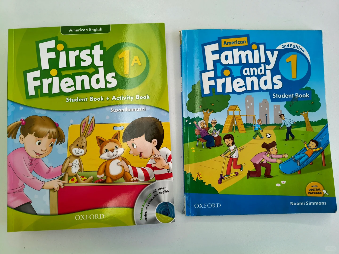 友邻的幼儿版，Frist Friends幼儿英语教材