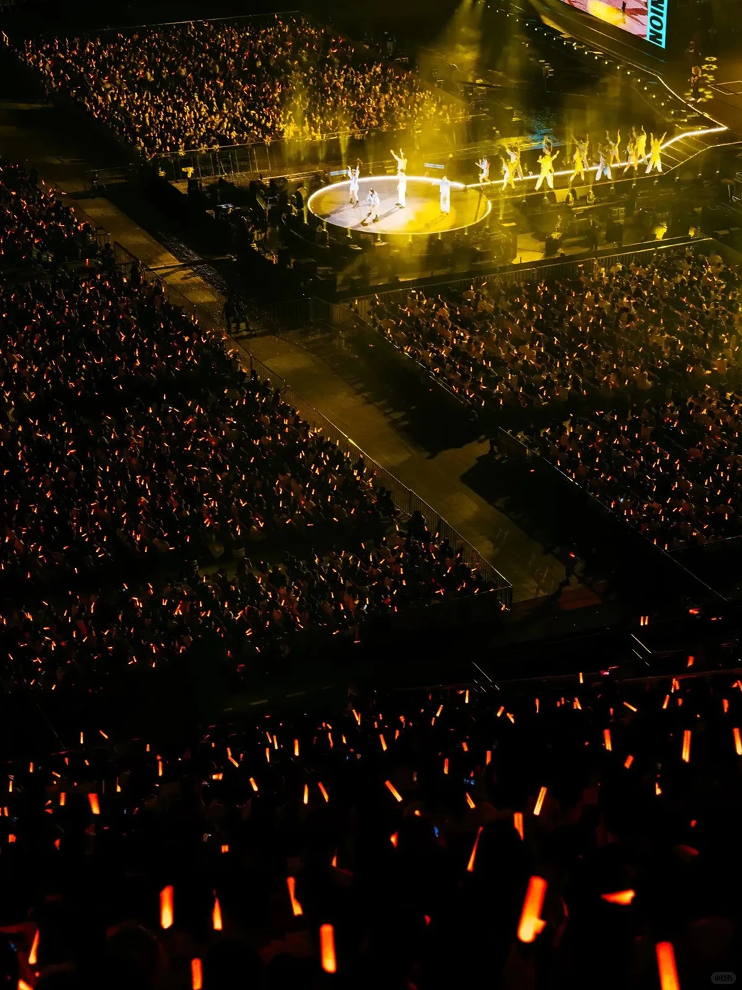 周传雄福州开唱重温经典|念念不忘·再遇见