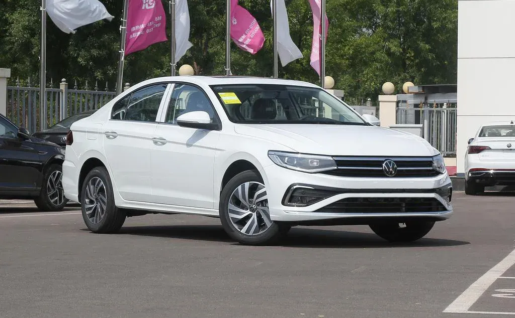 一汽-大众宝来｜10万级“家轿卷王