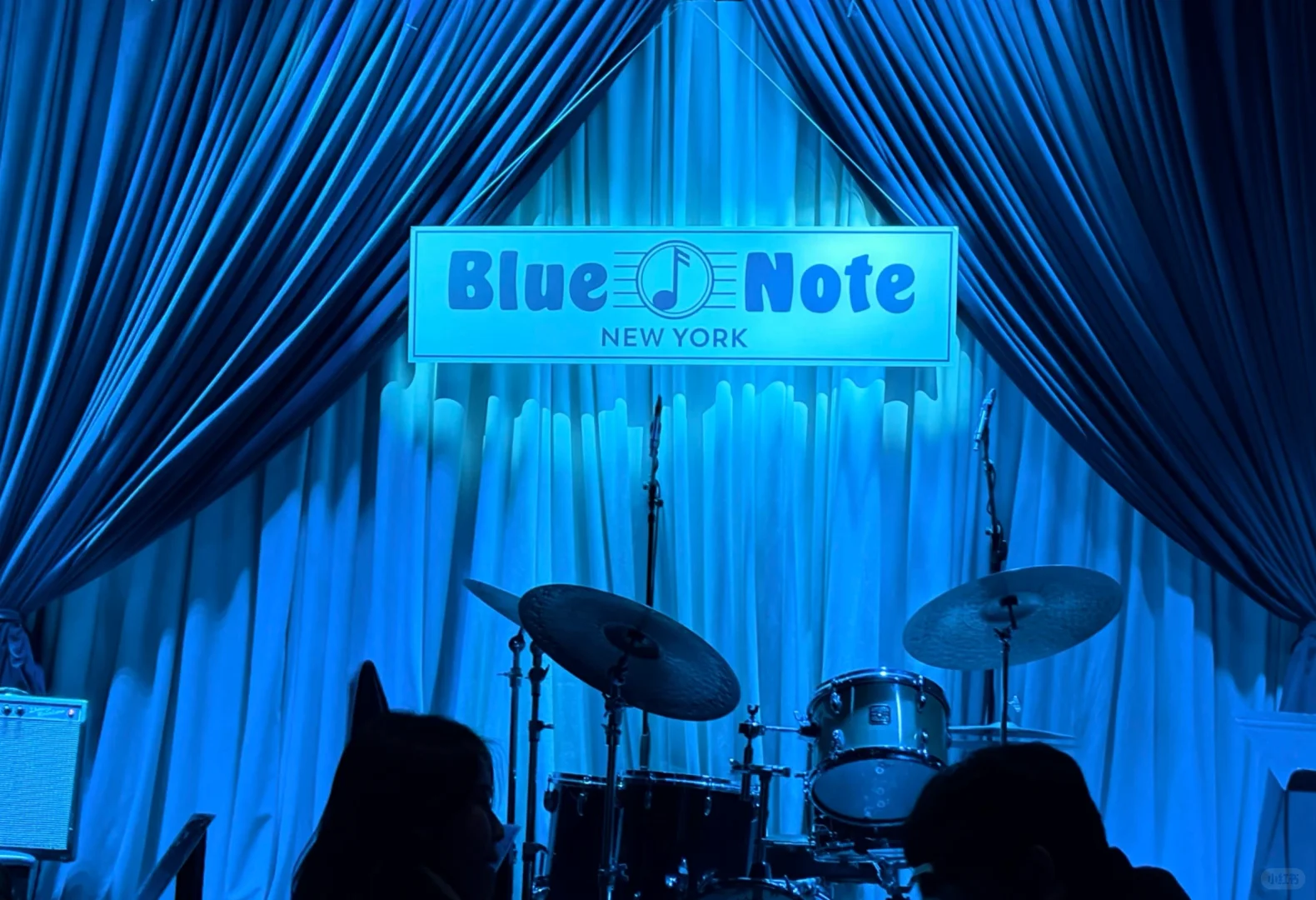 分享一下前几天看的John Scofield