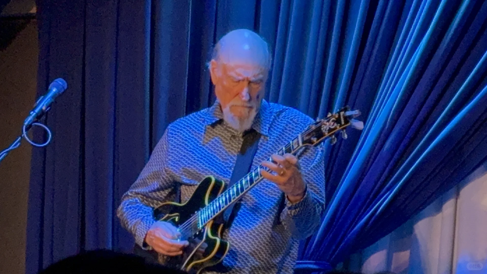 分享一下前几天看的John Scofield