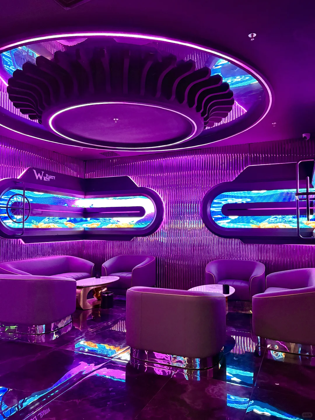 W Party KTV,岛外吃喝玩乐好去处