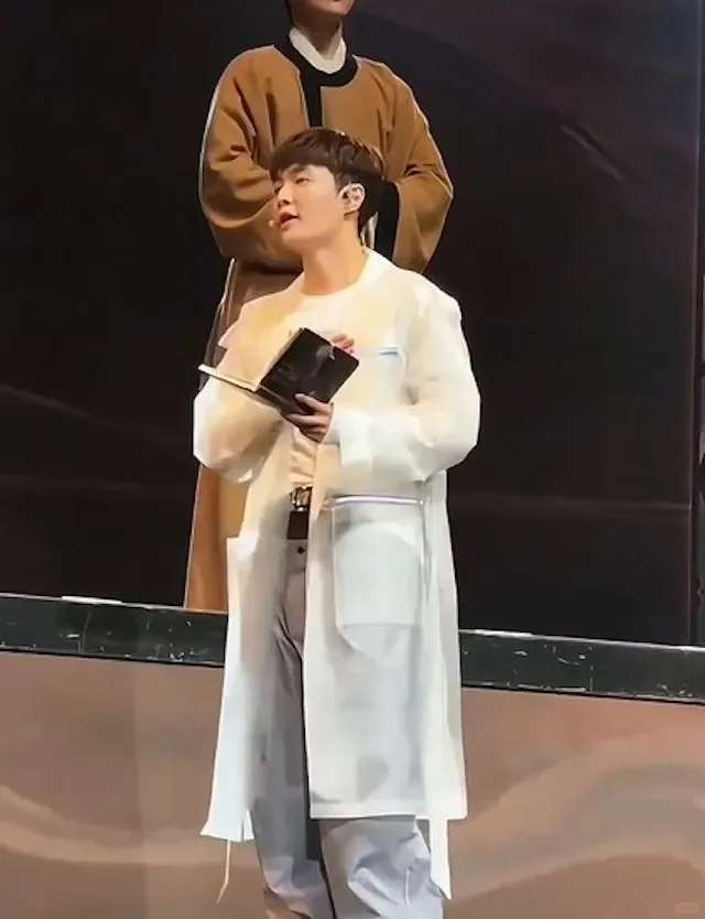 张艺兴户籍在东北