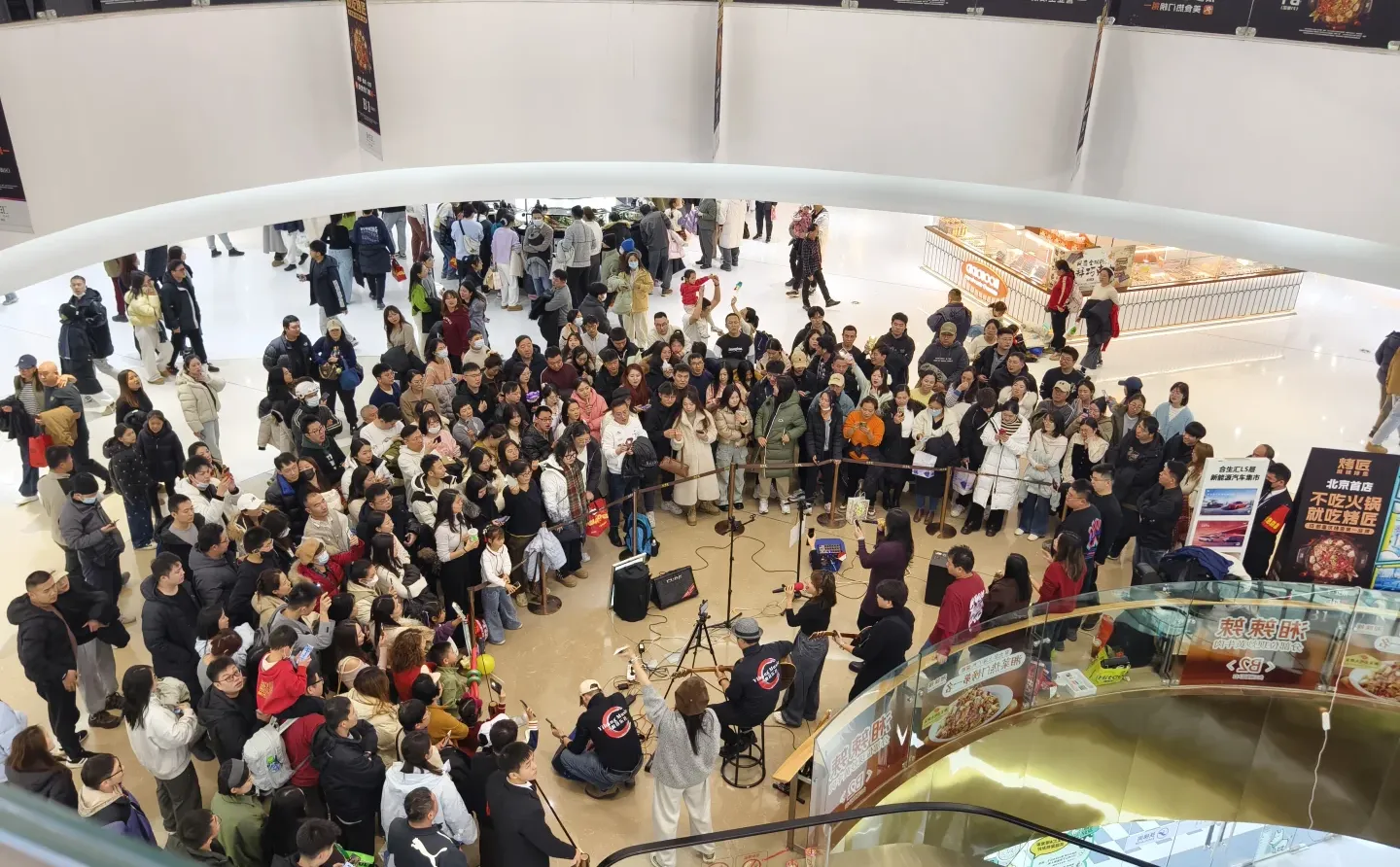 一航音乐社望京万象汇音乐会🎵冲鸭