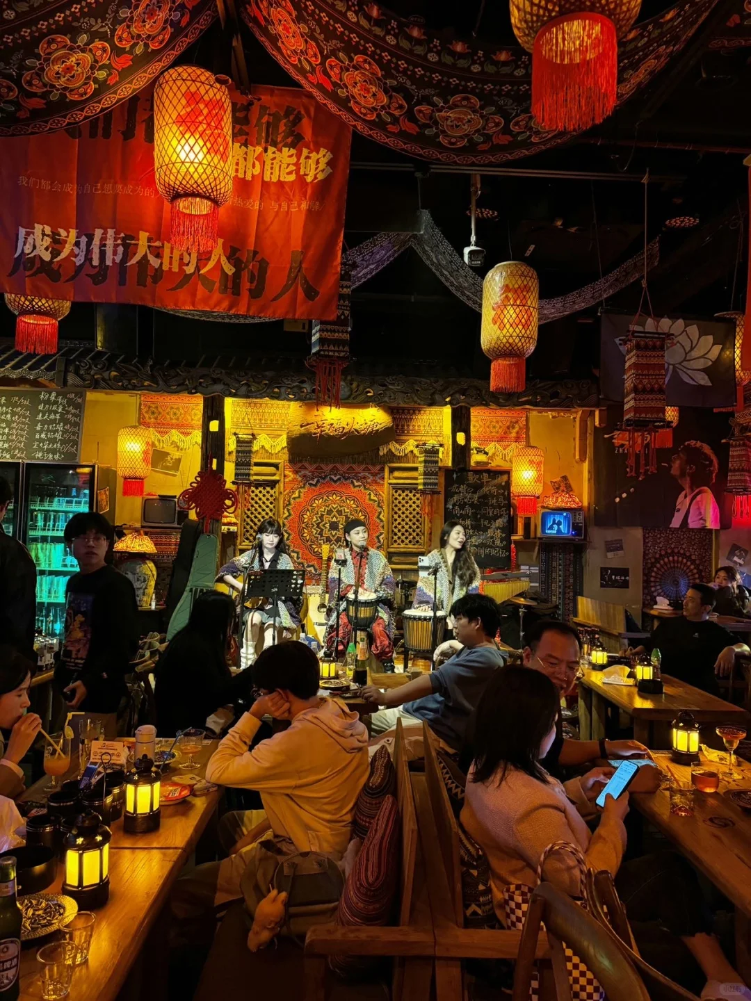 宁波旅游|老外滩民谣酒馆~