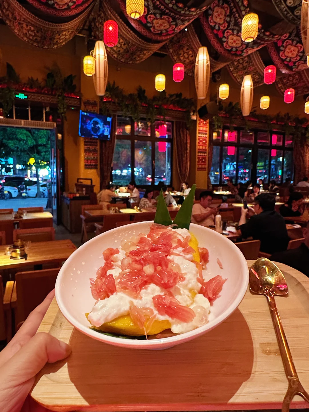 江门新开的民谣小酒馆👉🏻氛围感up ！！！