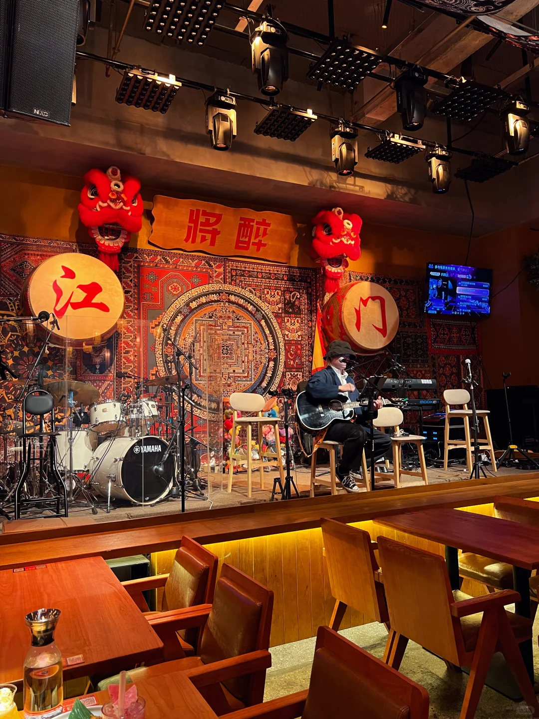 江门新开的民谣小酒馆👉🏻氛围感up ！！！