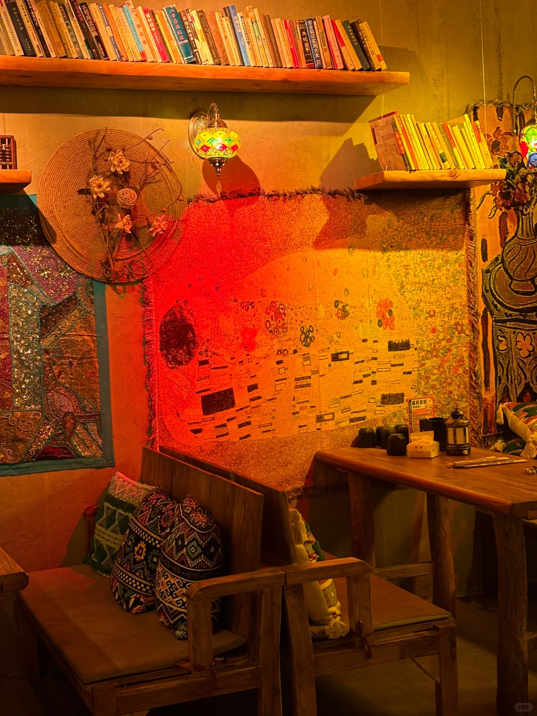 🎵 民谣集 | 邂逅城市里的诗意角落 🌙