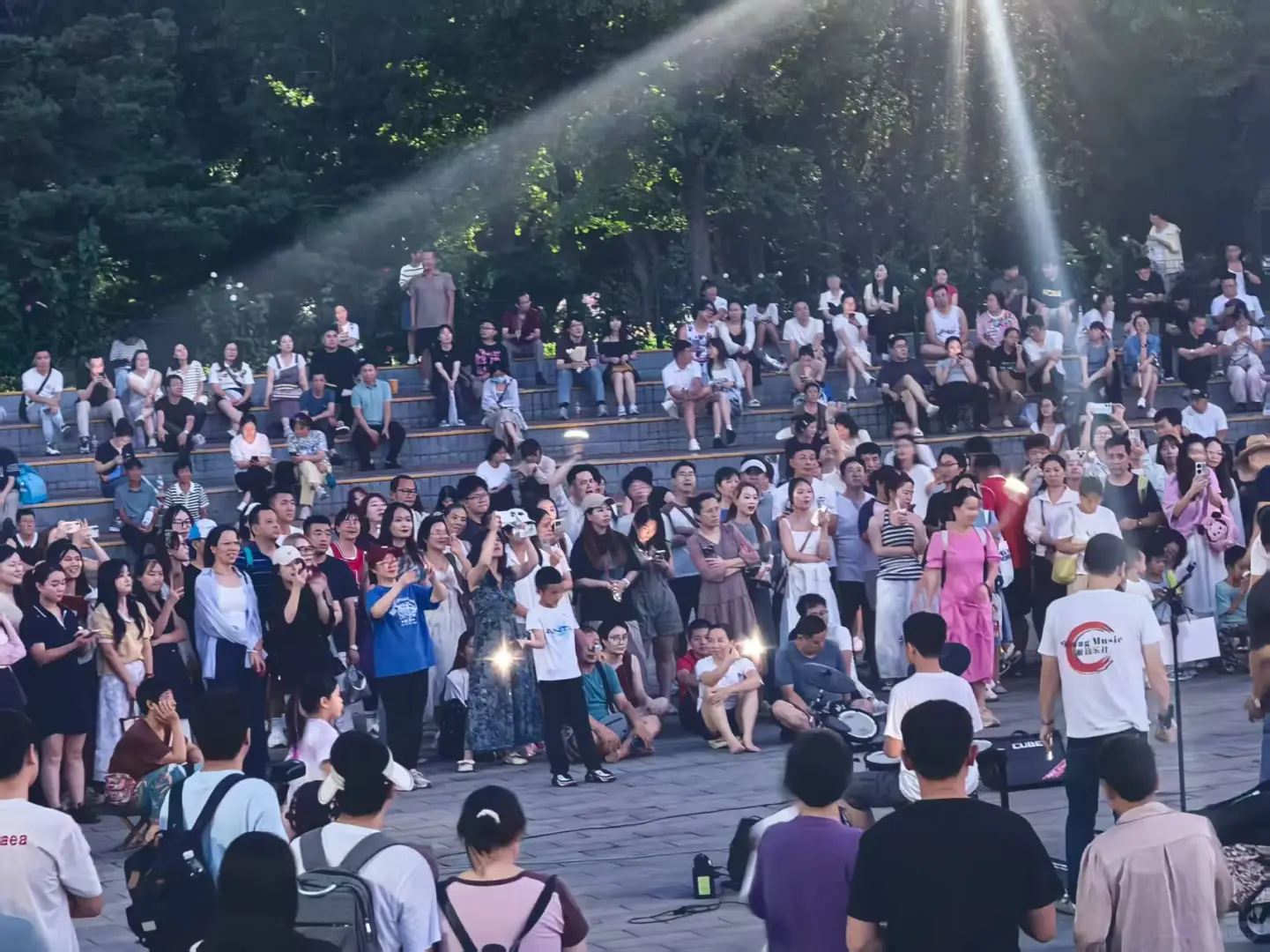 一航音乐社望京万象汇音乐会🎵冲鸭