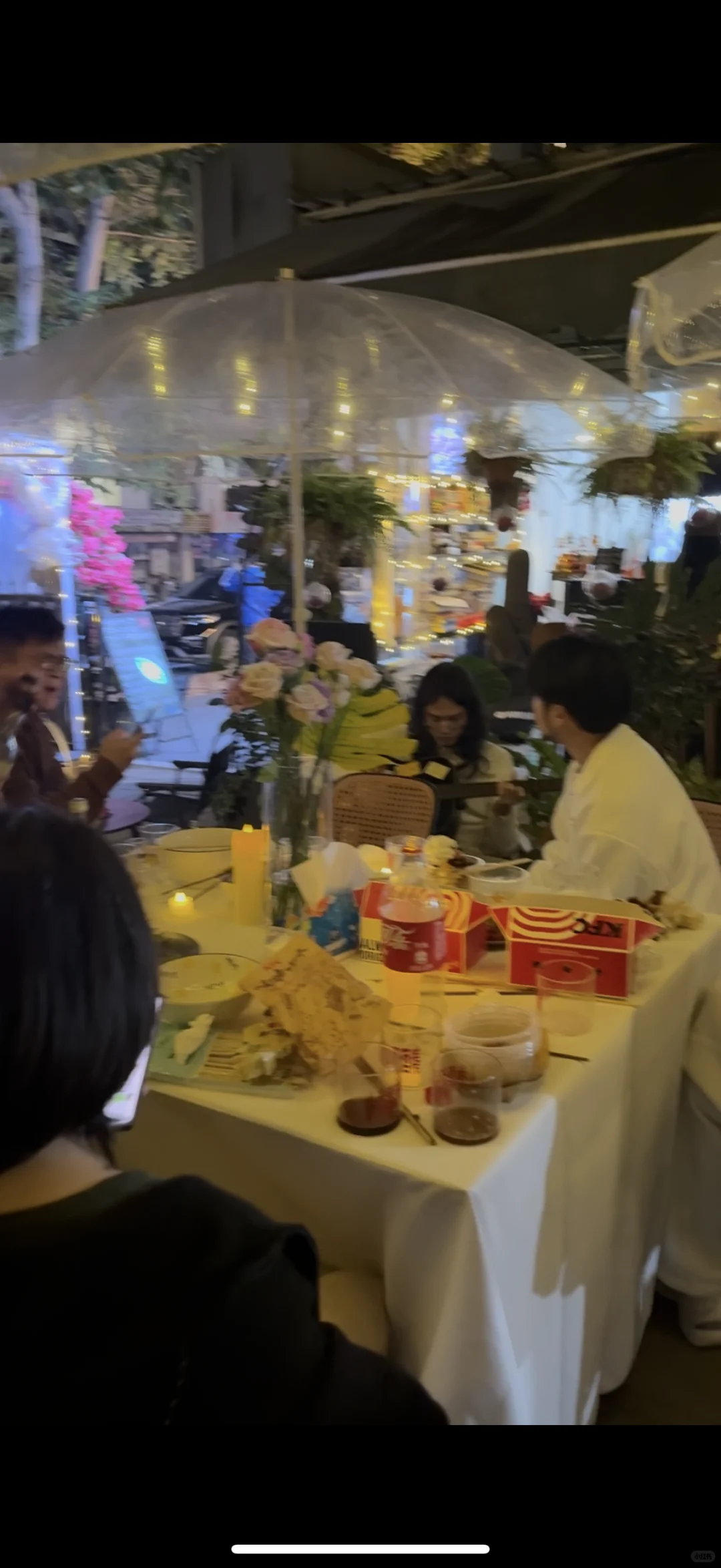 厦门盖茨比酒馆-民谣围唱夜