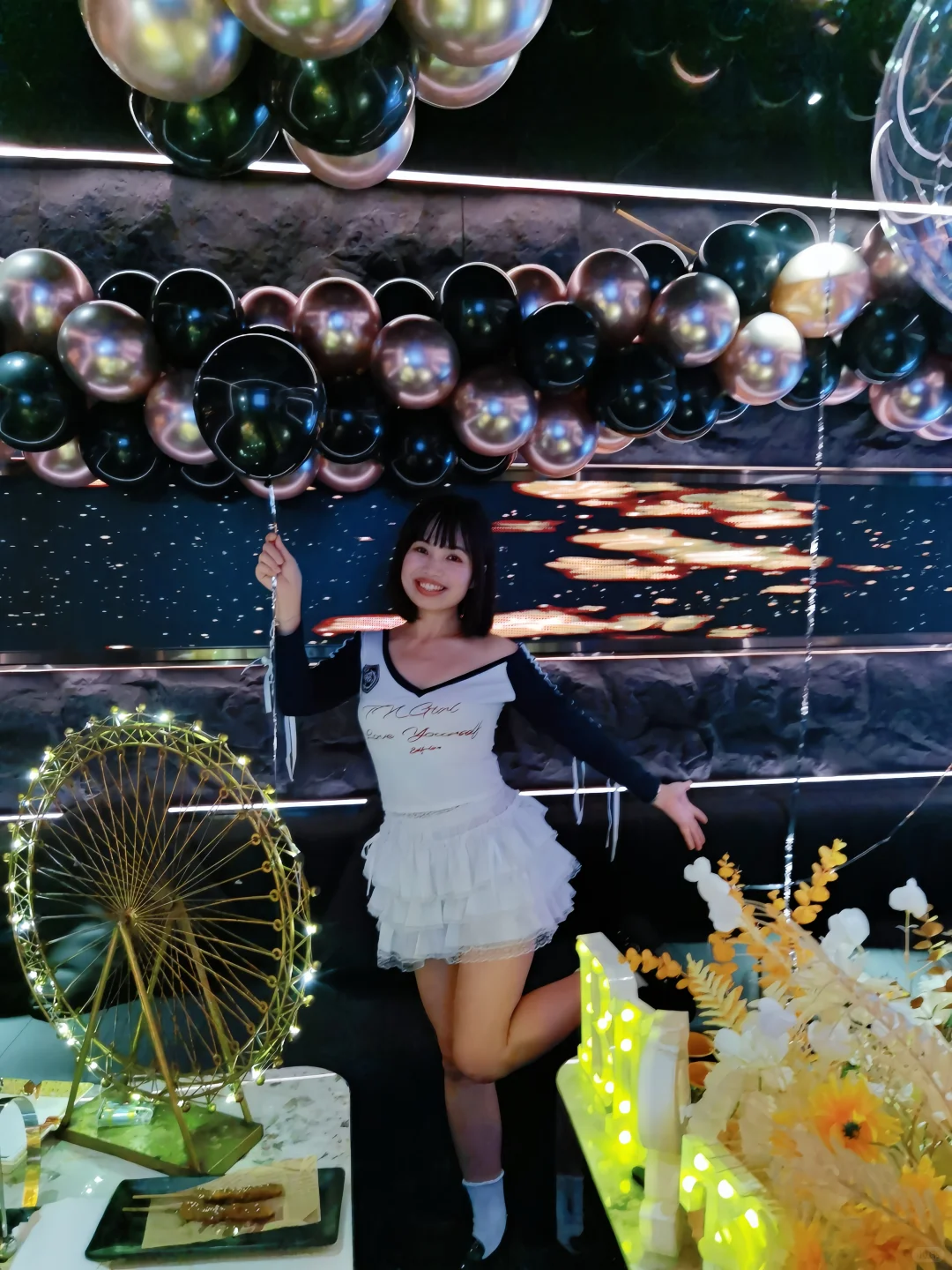 🥳广州KTV卷成这样了,生日超出片🎉