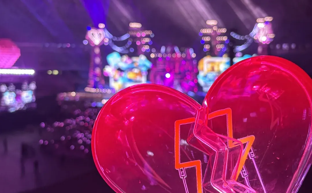 来到罗曼城ktv啦