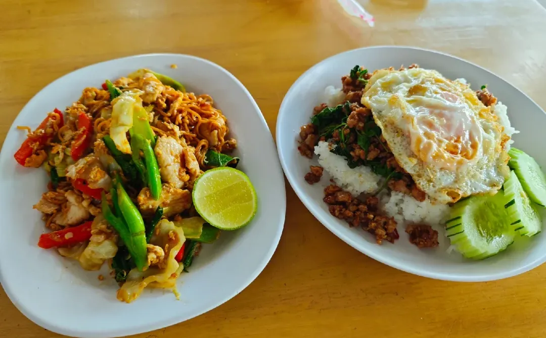 在泰国吃啥？在泰国5天无一翻车